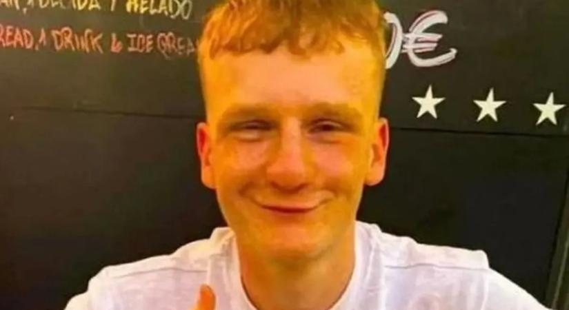 Kiugrott a szállodai erkélyről, szörnyet halt a 18 éves fiú