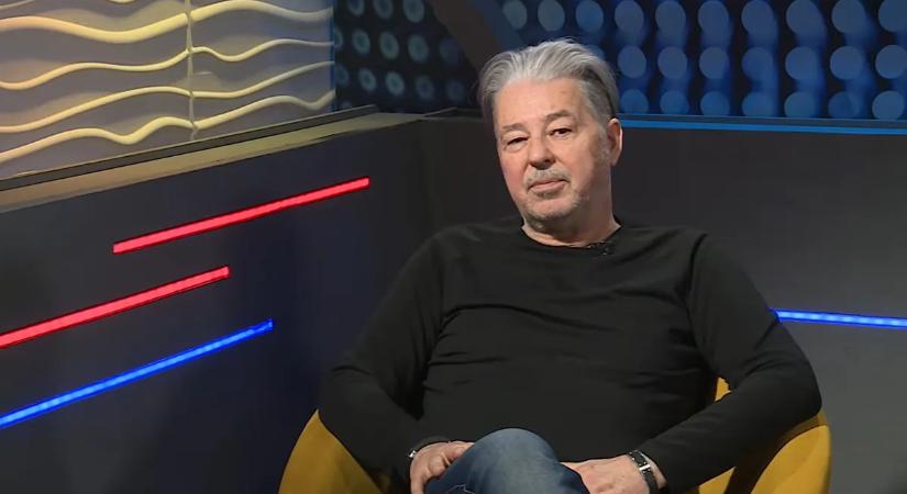 „Lementem a színpadról, és rögtön vitt a mentő a Honvédba” – Koncerten kapott infarktust a magyar énekes