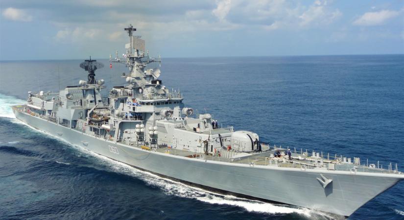 Amerikai hadihajók közelednek Irán térségéhez