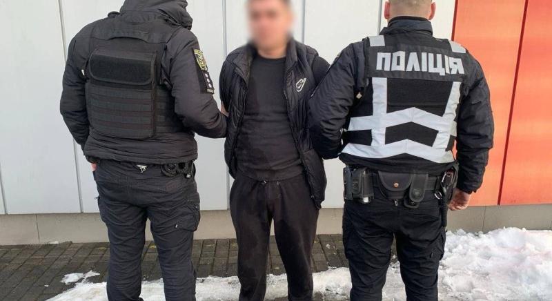 Drogkereskedelemmel gyanúsított személyt fogtak el Ilosván