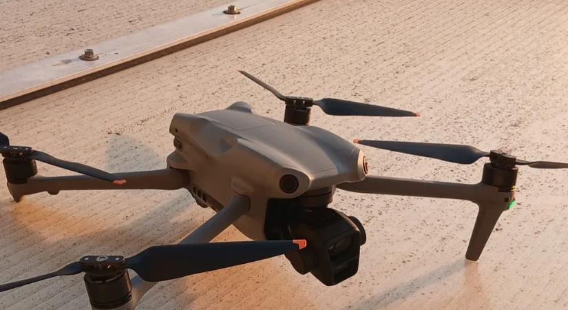 A budapesti reptér közelében drónozott, leszedték a készenlétisek