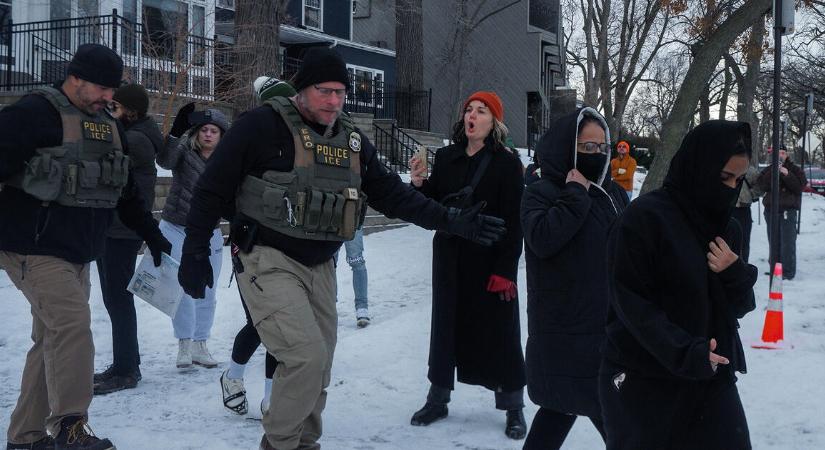 Furdulat Minneapolisban: sorsdöntő lehet a meghátrálás