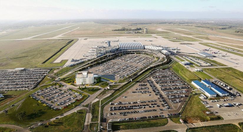 A budapesti reptér közvetlen közelében drónoztak, lépett a rendőrség