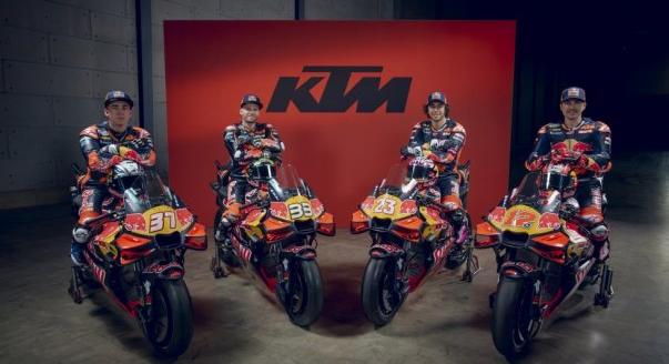 Megérkeztek a KTM-ek idei festései