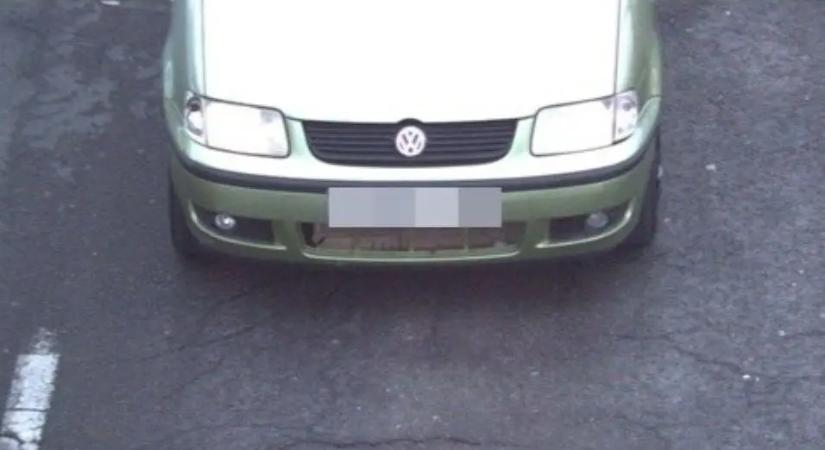Kartonpapírral „tuningolt” Volkswagen Polo került a gyorshajtó-bajnokok dobogójára