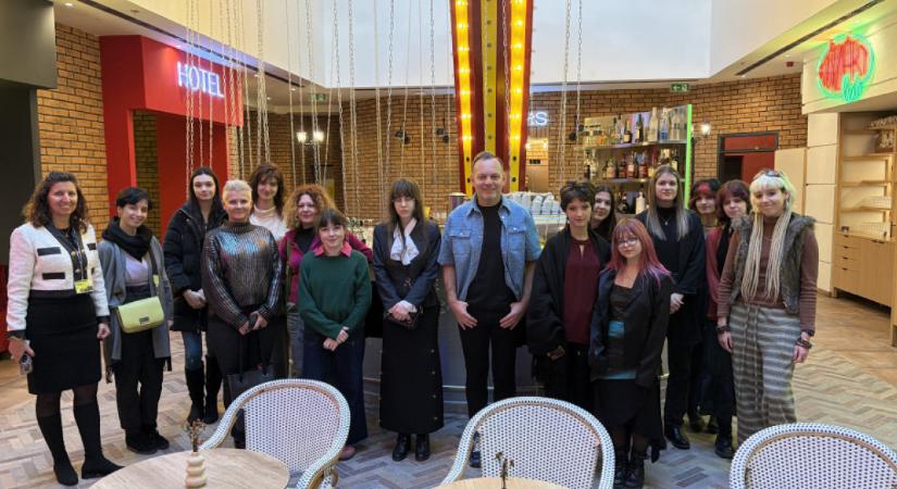 Az igazi nyeremény: fiatal tervezők pillanthattak be két budapesti hotel kulisszái mögé