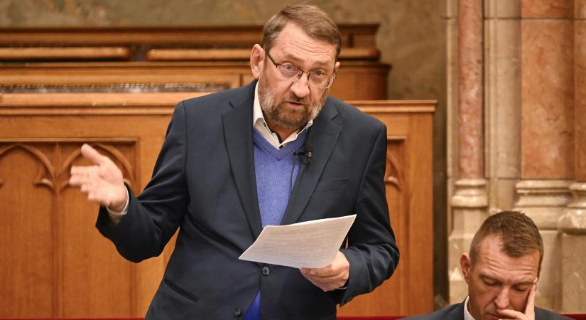 Orvos indul orvos ellen, az egészségügy nyomorúságos helyzete miatt többen is parlamentbe juthatnak az április 12-i választáson