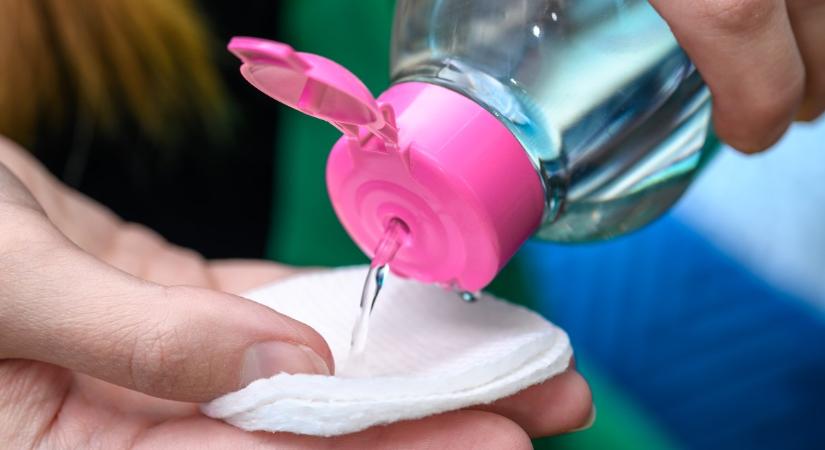 A ház körül is hasznos lehet a micellás víz: ezt tisztíthatod vele