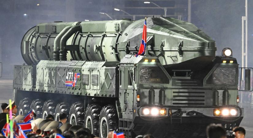 Észak-Korea nem szívbajos – rakétát lőtt ki Japán irányába