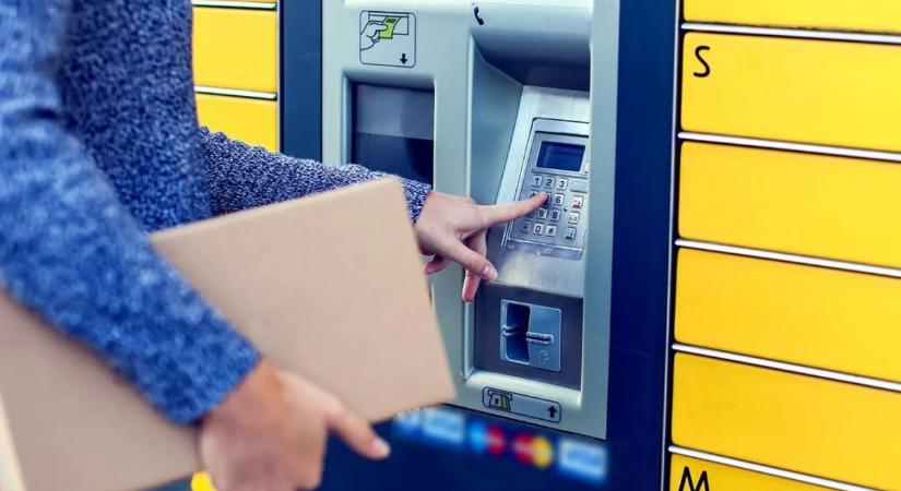 Hamis üzeneteket küldenek csalók a dpd futárcég és a Magyar Posta nevében