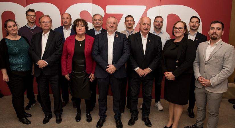 Jó hír az “MSZP-szimpatizánsoknak”: a párt még nem döntött a választási indulásról