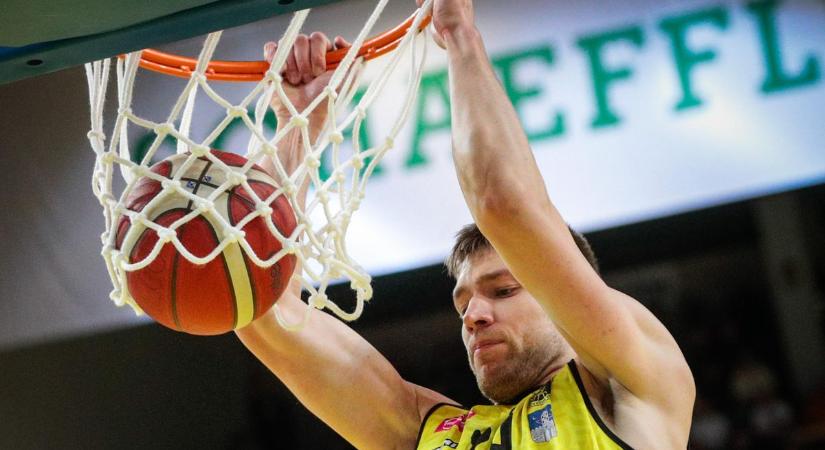 A Falco után Szolnokon folytatja!