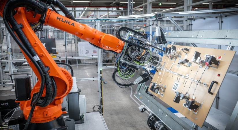 Már Győrben is beleszól a munkába a mesterséges intelligencia