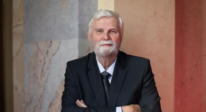 A választások után lőnek a 14. havi nyugdíjnak? Ezt is kérdezzük Mellár Tamástól a Klasszis Klub Live-ban