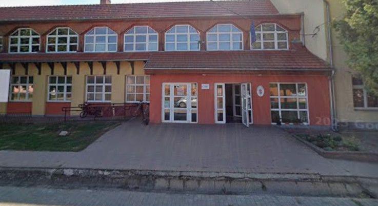 Megújul a karcsai iskola