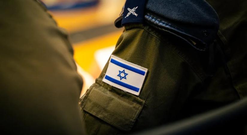 Izraeli katonai központból jelentkezett a magyar honvédelmi miniszter