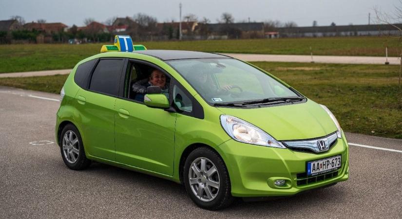 Őket tartják a legjobb autós oktatóknak Komárom-Esztergom vármegyében