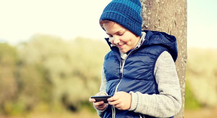 Részletesen megmutatja a szülőknek Snapchat, kivel miért beszél a gyerek