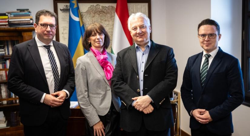 Semjén Zsolt a FUEN vezetésével: Európai szinten állunk ki a nemzeti kisebbségekért!