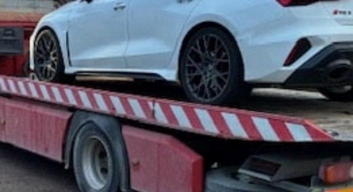 Kiérdemelte az aranyérmet a hatóságoktól, annyira veszélyes volt a gyorshajtó