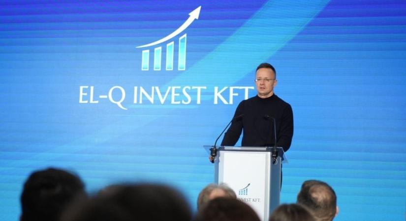 Nitrogén-előállító üzemet adott át Pécsen Szijjártó Péter