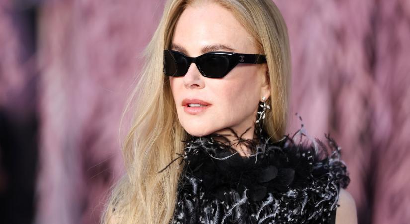 Mindenki ámult a párizsi divathéten: Nicole Kidman szebben ragyog válása után, mint valaha