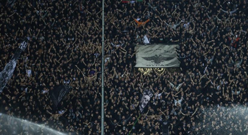 Hét futballszurkoló belehalt Romániában egy közúti balesetbe