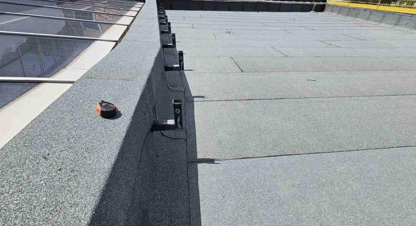 Váratlan vizesedés a tetőtérben – Mi állhat a háttérben?