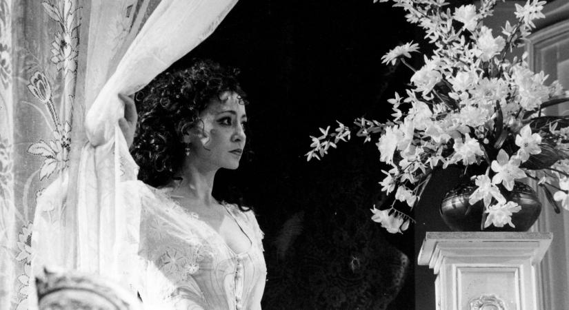 „Minden porcikámmal jelen kell lennem” – 70 éve született Pap Vera