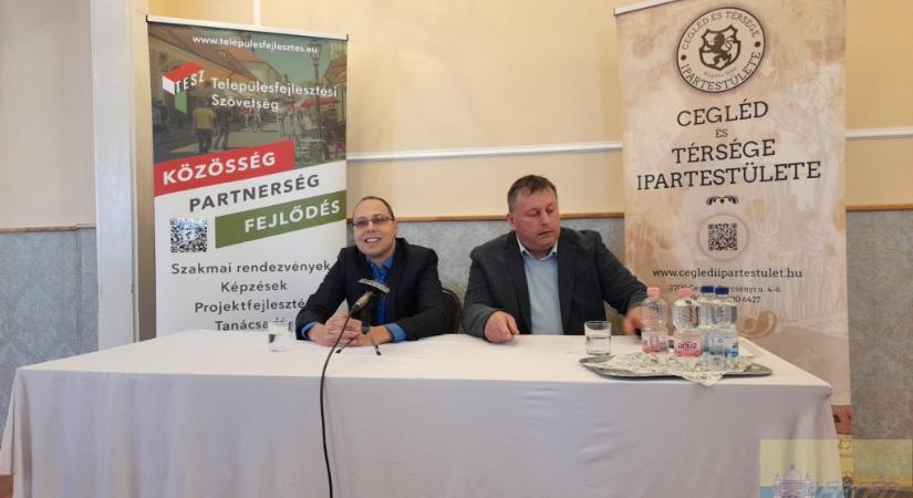 Fejlődő vállalkozások, sikeres Cegléd