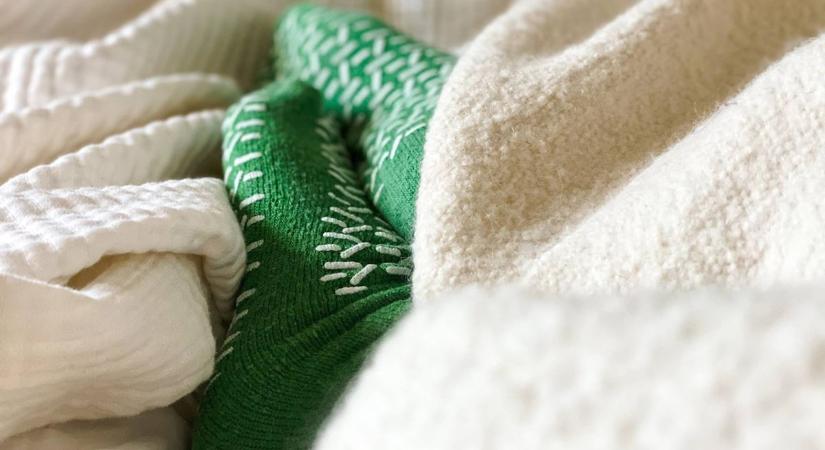 Jó ötlet zokniban aludni? Az elalvást is befolyásolhatja