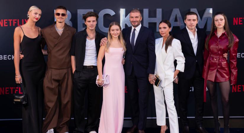 Újabb gyomros a Beckham családnak: most Victoria nagy napját hagyta ki Brooklyn
