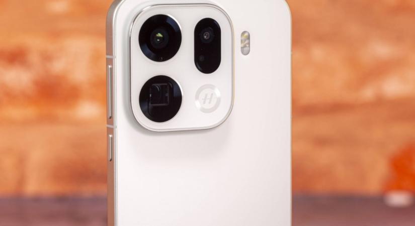 Két 200 megapixeles kamerával jön a kompakt Oppo Find X9s