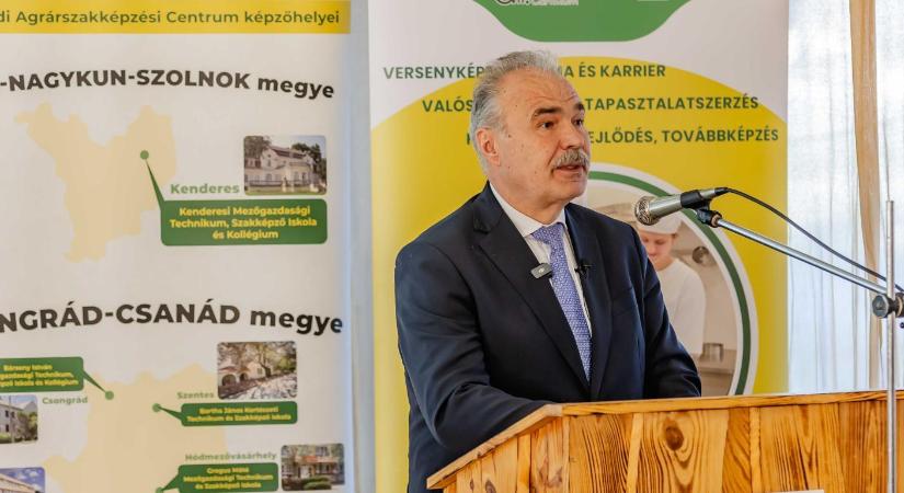 Újabb ötmilliárd az agrárszakképzésre