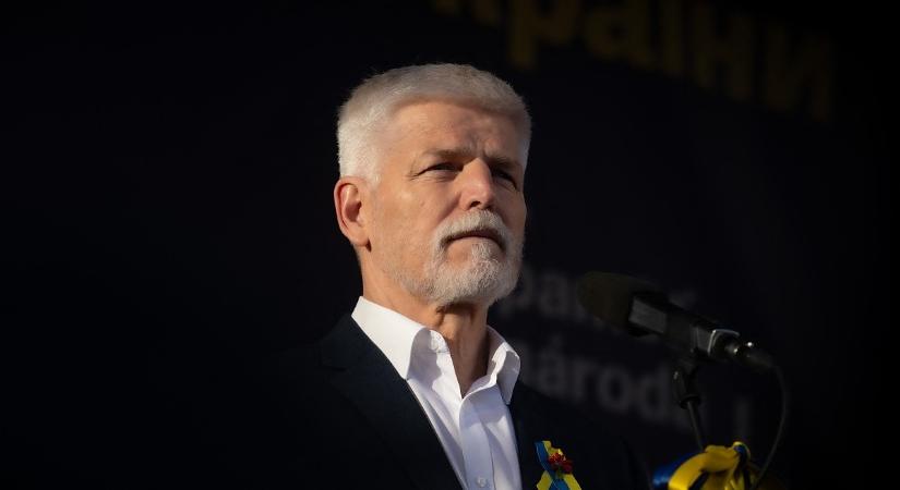 Kemény nap: súlyos zsarolással vádolja az államfő a külügyminisztert