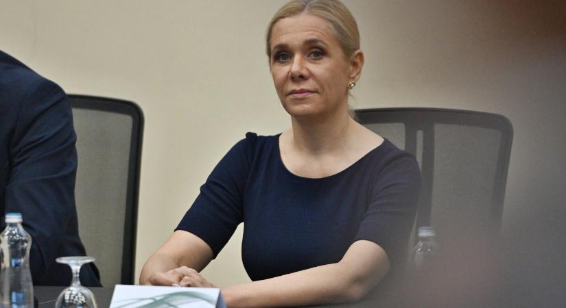 A teljes konszolidáció 60 százaléka még előttünk van, Saková energiatámogatást ígér a vállalatoknak