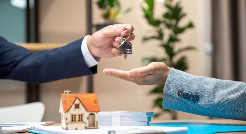 Módosították az Otthontámogatást: még több ember jogosult támogatásra és a határidők is változtak!