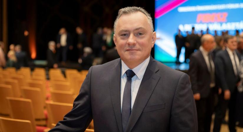 Szeles Szabolcs Szániel Jánost javasolta győri díszpolgári címre