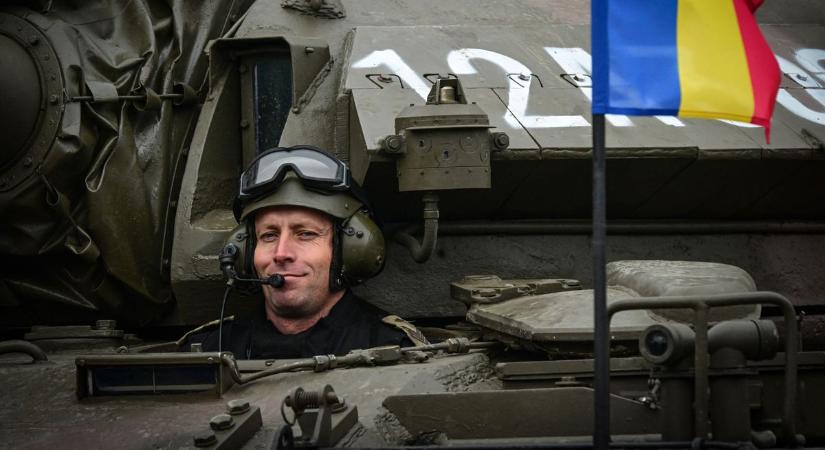 Kiderült az igazság Romániáról: romokban állnak a fegyvergyárai, csak a fű nő bennük, kifakadt a védelmi miniszter – „Őrület, ez az utolsó esélyünk"