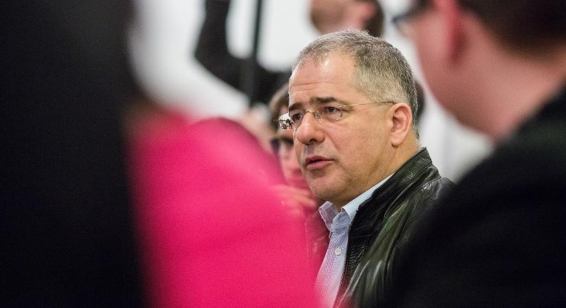 Vasszigort gyakorol Kósa Lajos utónévbizottsága: csak egy névnek kegyelmeztek