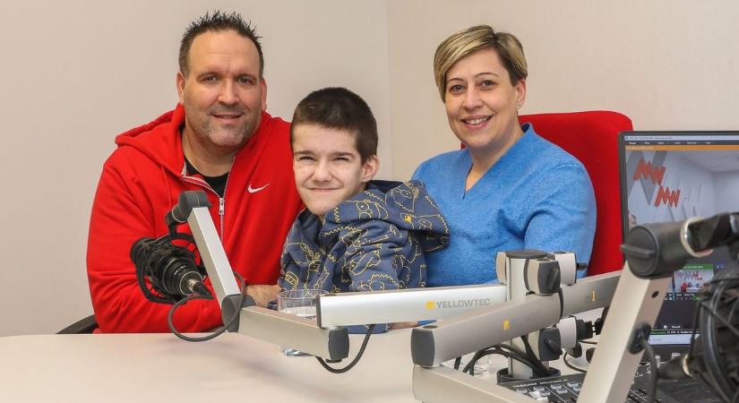 Örökre kerekesszékbe kényszerülhet Erdélyi Rolika