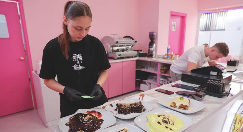 Visszatért egy kedvenc, lesben a villamos, sokkoló erdei kegyetlenség