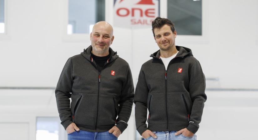 Már az északi parton is ONE, One Sails loft a Balatonon