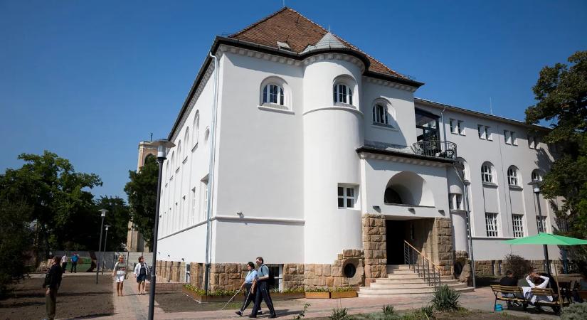 Ezeket a szenzációs budapesti épületeket mindenkinek látnia kell