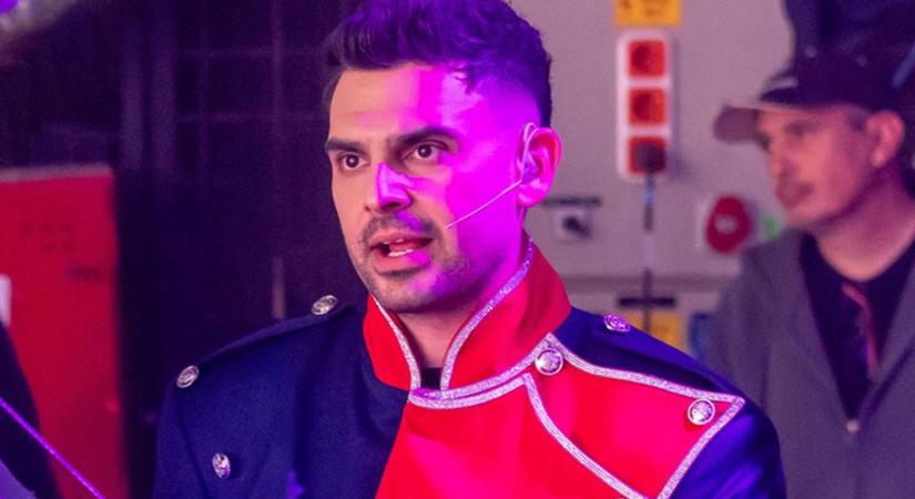 Nem engedték fel a repülőre Horváth Tomi törött lábú feleségét