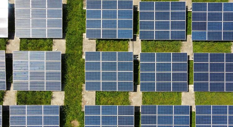 A zöld energia megelőzte a fosszilis tüzelőanyagokat az EU-ban