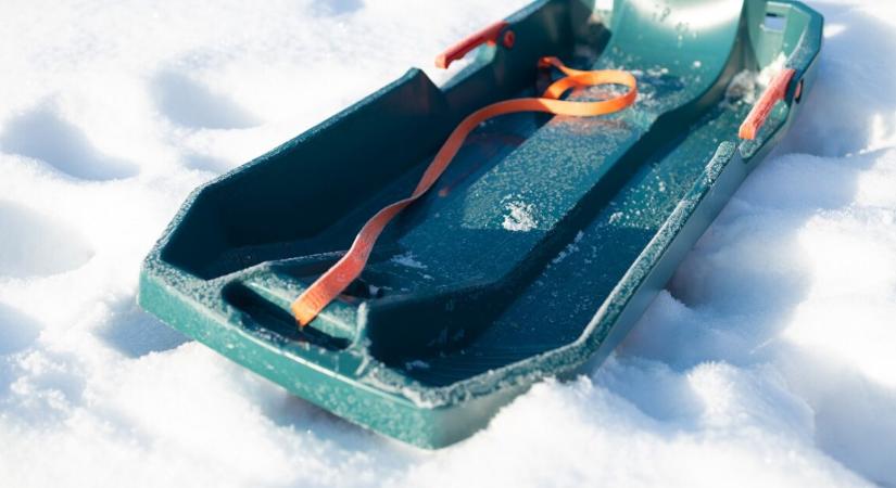 Újabb tragikus szánkóbaleset történt – egy 17 éves fiú is meghalt