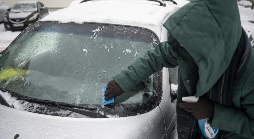 Néhol havazás lehet, többfelé ónos esőre figyelmeztetnek
