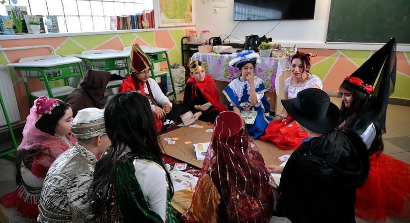 „A mi iskolánk egy oázis!” – Irigylésreméltó oktatás Magyarország egyik legszegényebb falujában