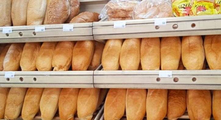 A pékek a kenyér árának emelését kérik a kormánytól